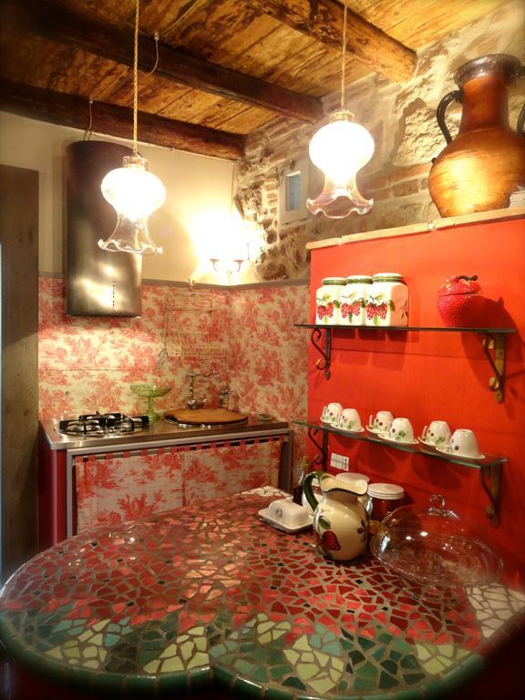 Vistalago Guesthouse Nemi Extérieur photo